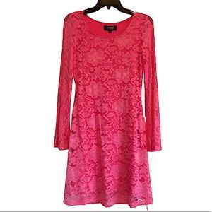 EUC Alexia Admor gorgeous pink lace long sleeved dress
